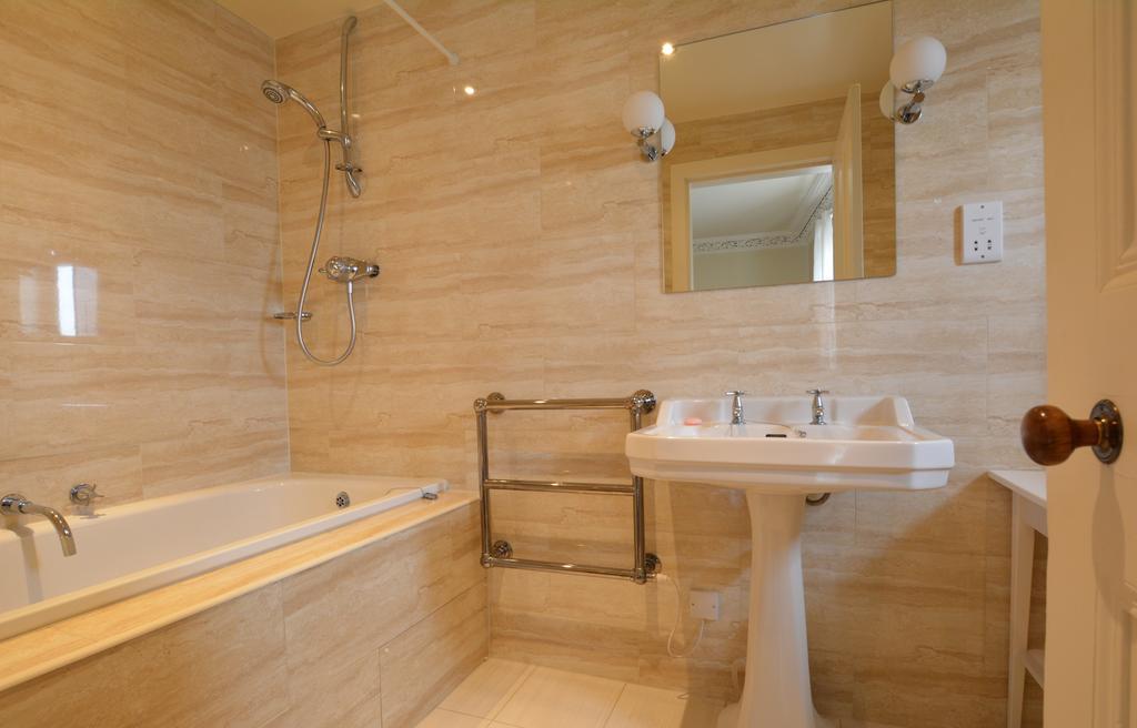 Apartamento Royal Mile Elegance - Space & Luxury Edimburgo Exterior foto